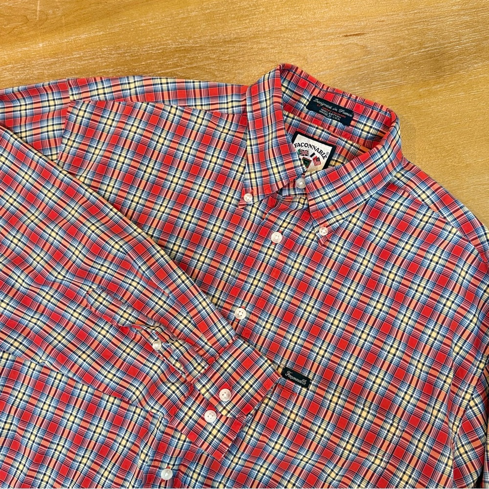 Faconnable Men’s Cotton Collared Button Down Shirt Red Blue Plaid Size M *Flaw*
